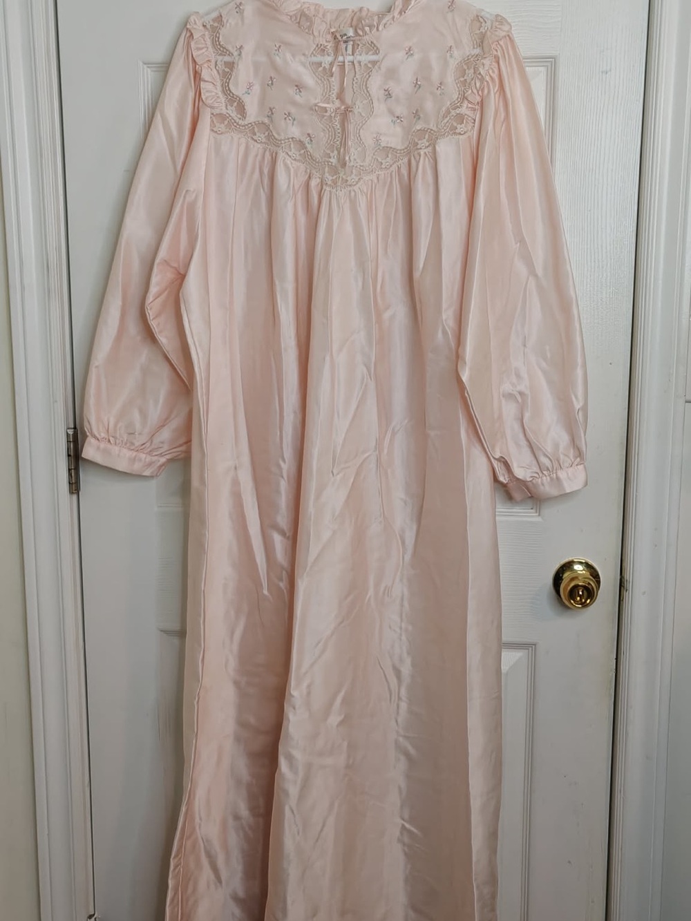 Vintage Light Pink Lace Trim Neck Ties Long Sleeve Maxi Nightgown Size L